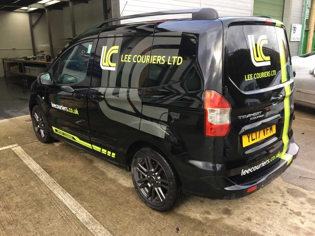 Courier Company Lee Couriers Hoddesdon Van Sign Writing Herts East Herts Signs Si...