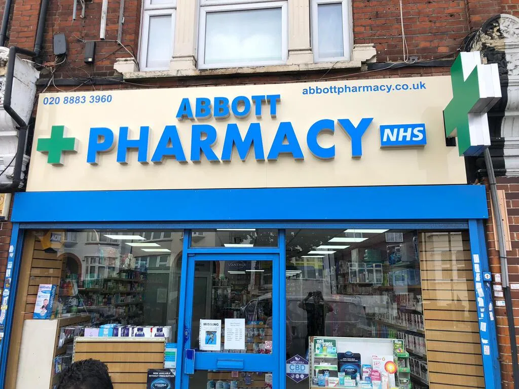 Pharmacy Sign Board Hertfordshire (2)