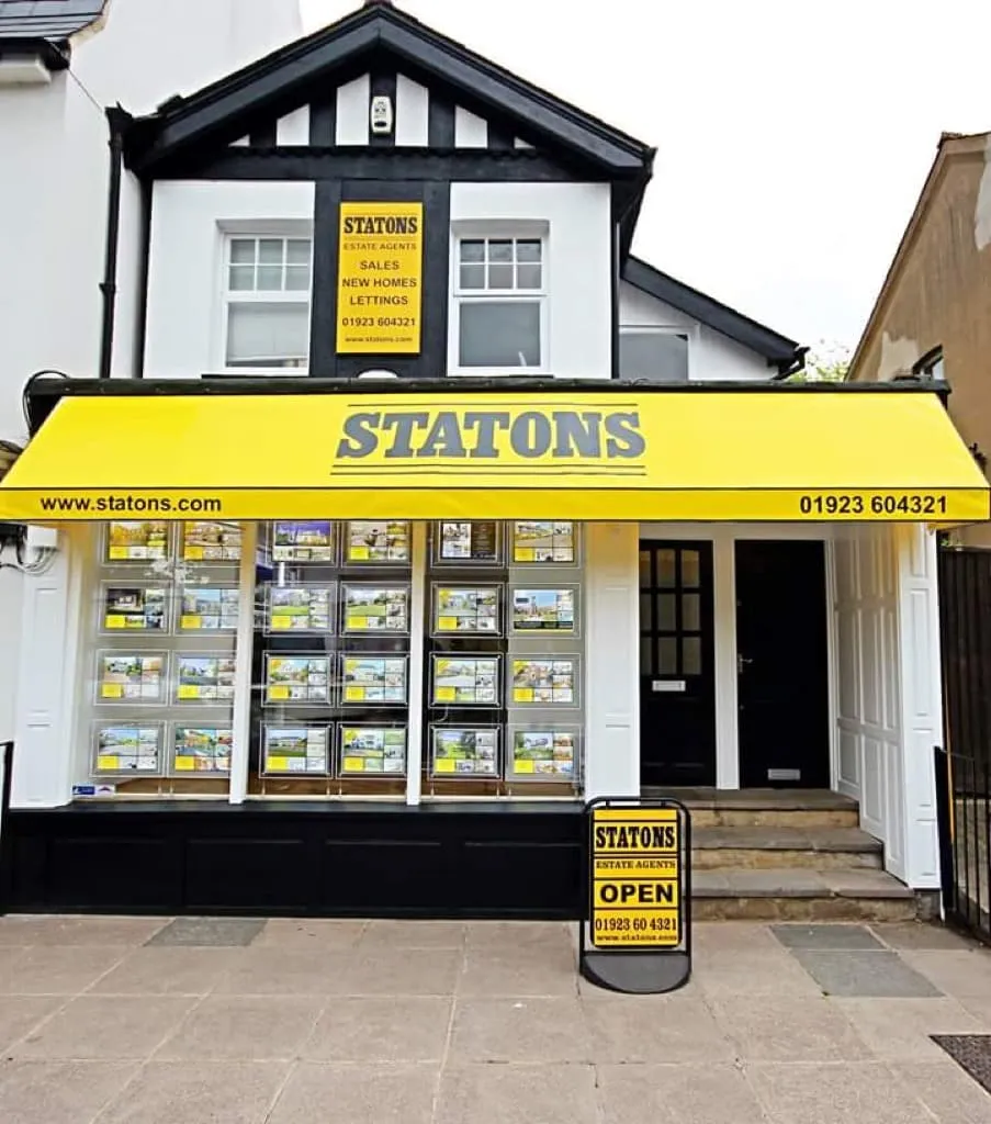Sun Awnings And Canopies 04 East Herts Signs